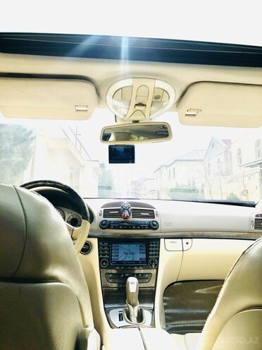 Mercedes E 320 2003, 218,300 km - 3.2 л - Bakı
