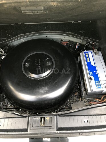 Mercedes E 320 2003, 218,300 km - 3.2 л - Bakı
