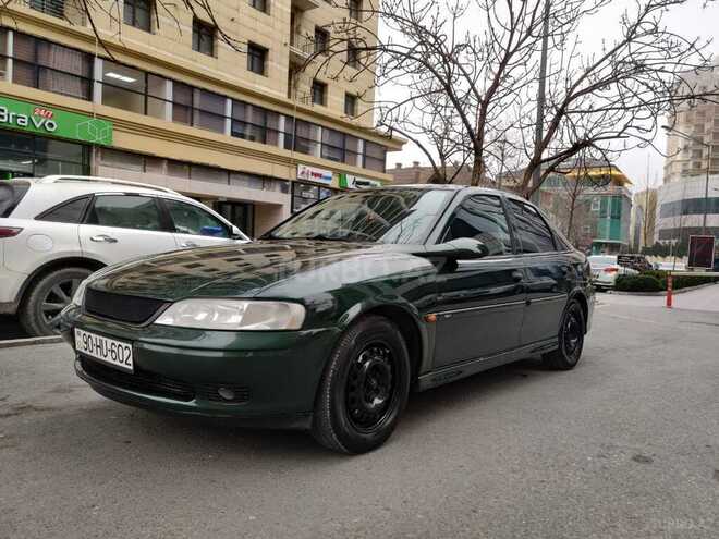 Opel Vectra 1999, 302,000 km - 1.8 l - Bakı