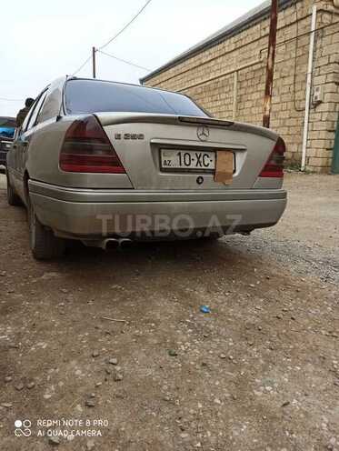 Mercedes C 250 1995, 250,000 km - 2.5 l - Bakı