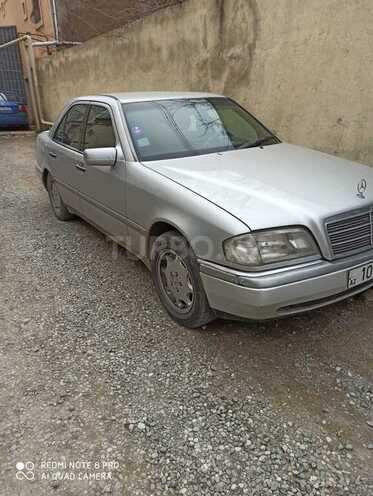 Mercedes C 250 1995, 250,000 km - 2.5 l - Bakı