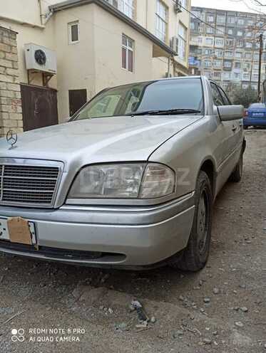 Mercedes C 250 1995, 250,000 km - 2.5 l - Bakı