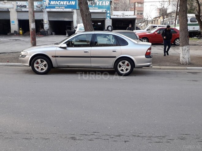 Opel Vectra 1996, 256,000 km - 2.0 l - Xırdalan