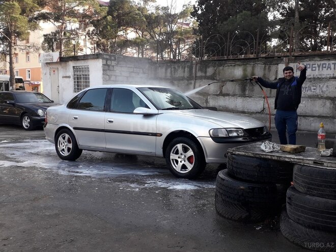 Opel Vectra 1996, 256,000 km - 2.0 l - Xırdalan