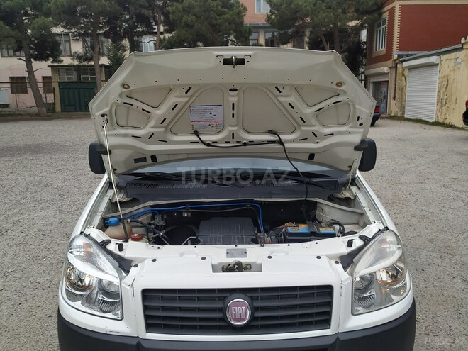 Fiat Doblo 2010, 242,000 km - 1.4 л - Bakı