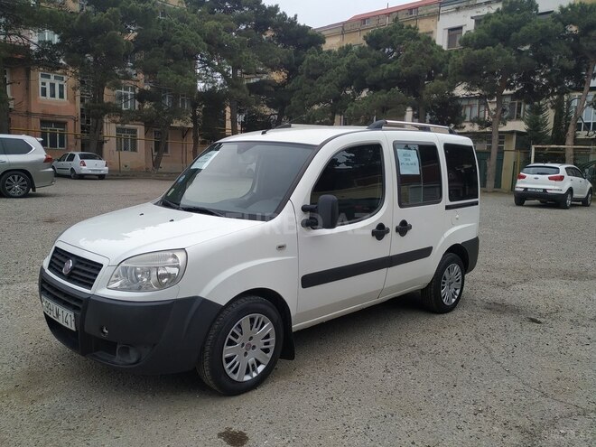 Fiat Doblo 2010, 242,000 km - 1.4 л - Bakı