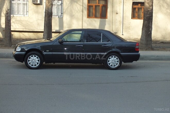 Mercedes C 200 1995, 250,000 km - 2.0 l - Mingəçevir