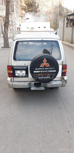 Mitsubishi Pajero 1993, 300,000 km - 2.5 л - Gəncə