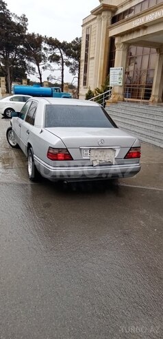 Mercedes E 200 1993, 373,683 km - 2.0 l - Bakı