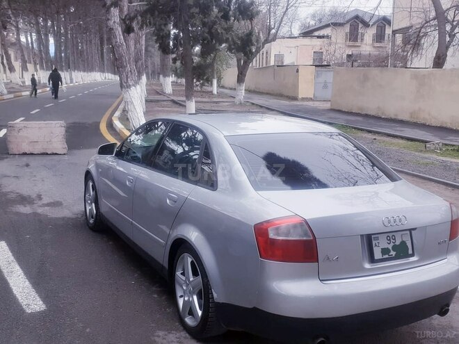 Audi A4 2002, 196,000 km - 1.8 l - Sumqayıt