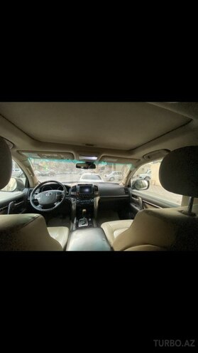 Toyota Land Cruiser 2010, 130,000 km - 5.7 l - Bakı