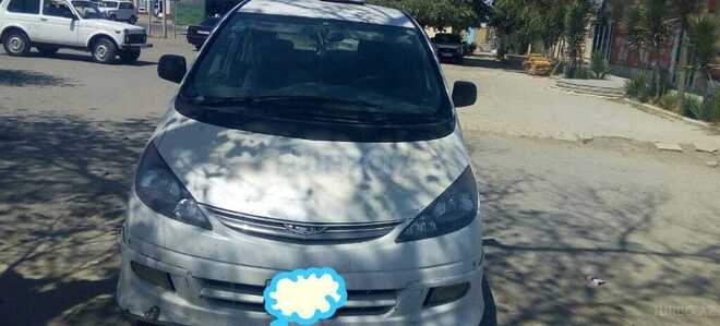 Toyota Previa 2000, 354,780 km - 0.3 л - Salyan