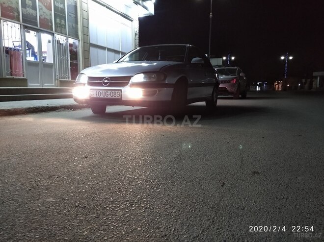 Opel Omega 1997, 342,651 km - 2.0 l - Cəlilabad