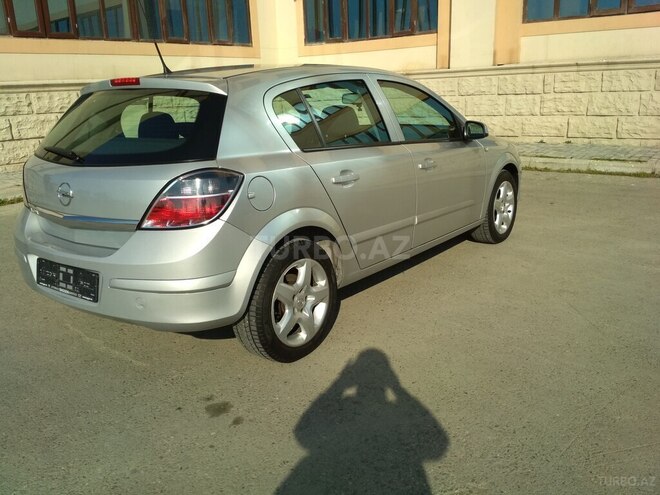 Opel Astra 2008, 165,000 km - 1.4 l - Bakı