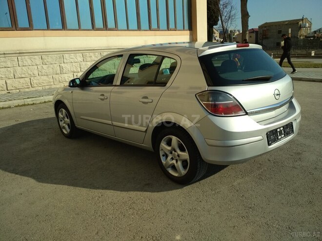Opel Astra 2008, 165,000 km - 1.4 l - Bakı