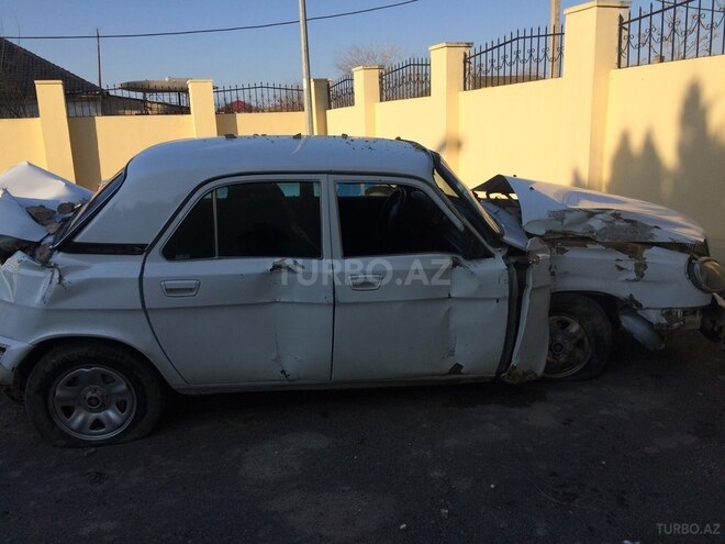 GAZ 3110 2004, 187,000 km - 0.3 l - Salyan
