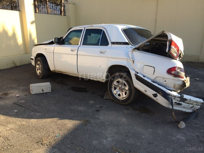 GAZ 3110 2004, 187,000 km - 0.3 l - Salyan