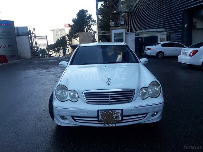 Mercedes C 240 2004, 90,000 km - 2.6 л - Bakı