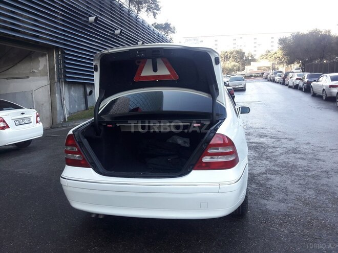 Mercedes C 240 2004, 90,000 km - 2.6 л - Bakı