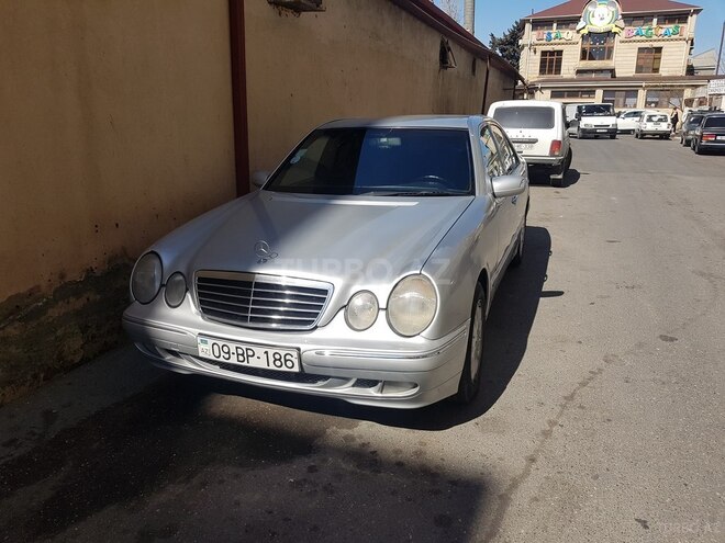 Mercedes E 230 1995, 502,000 km - 2.3 l - Bakı