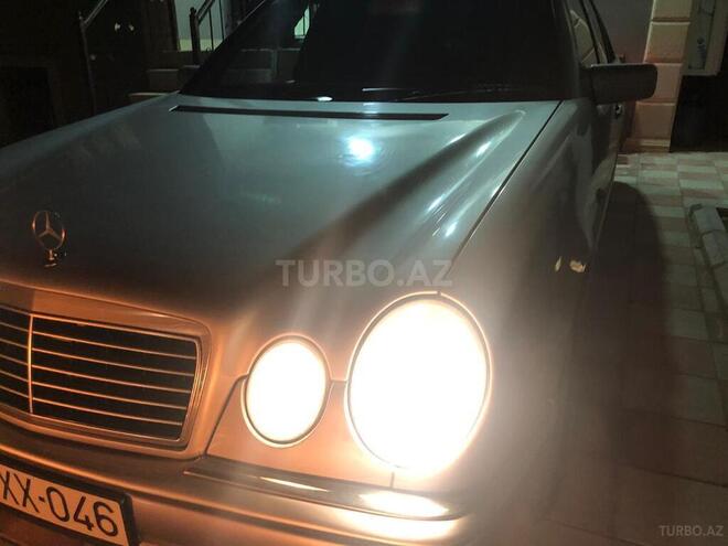 Mercedes E 230 1997, 340,000 km - 2.3 l - Bakı