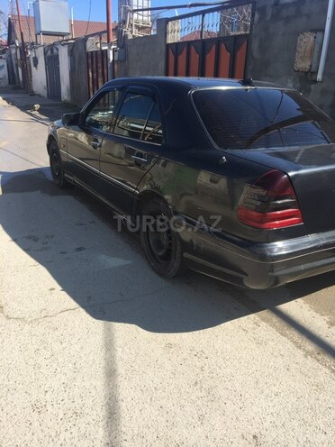 Mercedes C 220 1993, 300,000 km - 2.2 l - Bakı