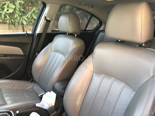 Chevrolet Cruze 2010, 185,000 km - 1.8 л - Lənkəran