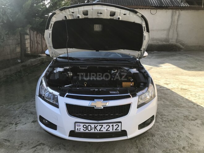 Chevrolet Cruze 2010, 185,000 km - 1.8 л - Lənkəran