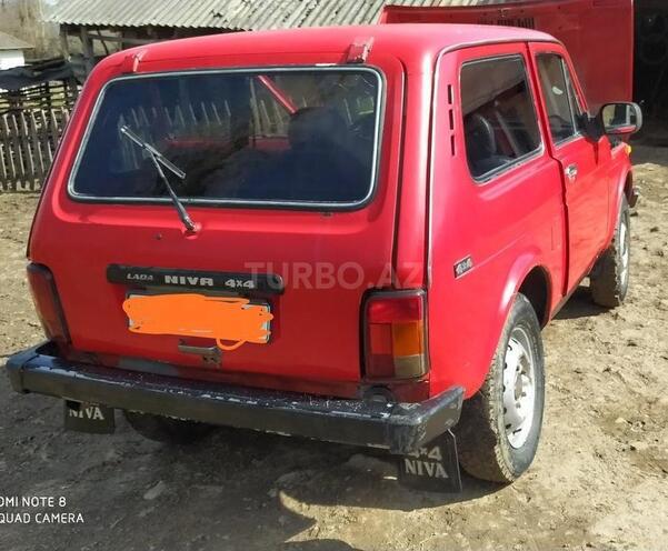 LADA (VAZ) Niva 1994, 170,000 km - 1.7 l - Lerik