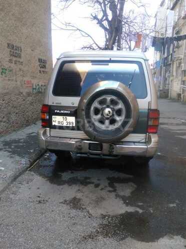 Mitsubishi Pajero 1993, 305,361 km - 0.3 л - Bakı