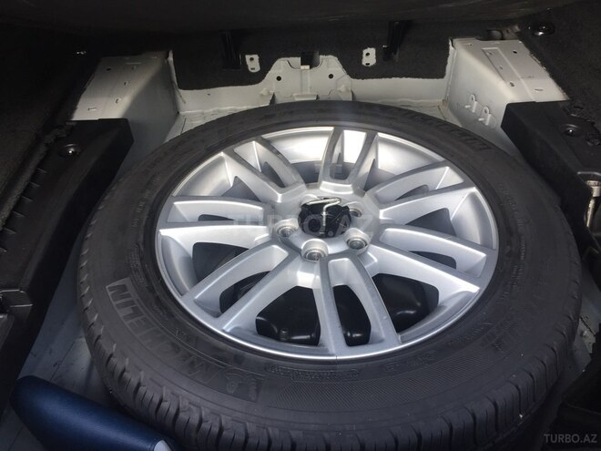 Land Rover Range Rover 2010, 143,000 km - 5.0 l - Bakı