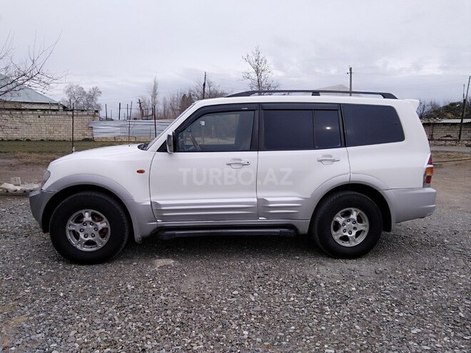 Mitsubishi Pajero 2003, 186,500 km - 3.0 l - Gəncə