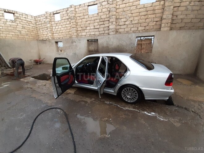 Mercedes C 220 1997, 540,000 km - 2.2 l - Bakı