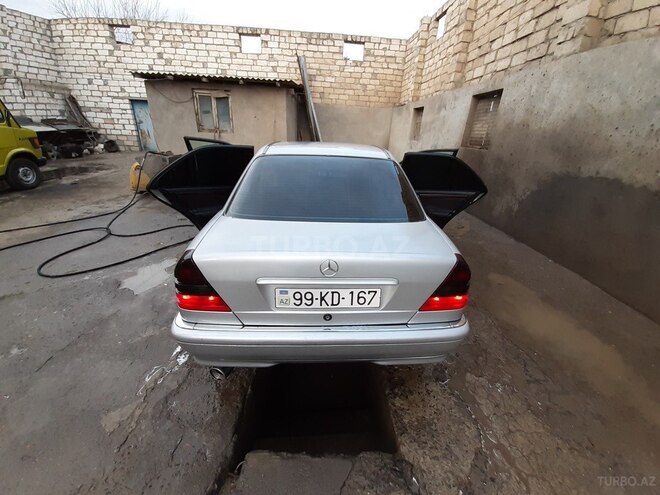 Mercedes C 220 1997, 540,000 km - 2.2 l - Bakı
