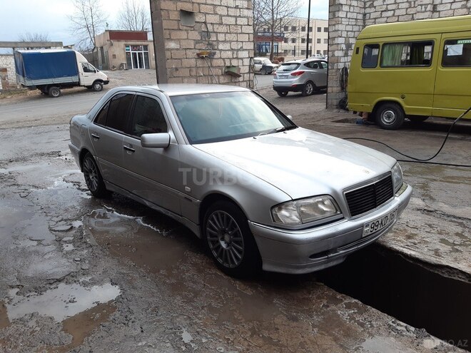 Mercedes C 220 1997, 540,000 km - 2.2 l - Bakı