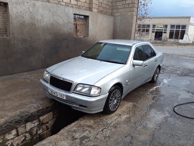 Mercedes C 220 1997, 540,000 km - 2.2 l - Bakı