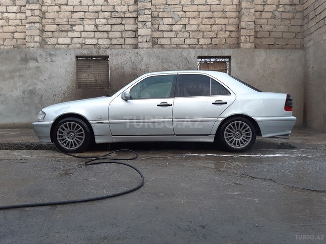 Mercedes C 220 1997, 540,000 km - 2.2 l - Bakı