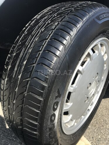 Mercedes E 230 1992, 264,000 km - 2.3 l - Bakı