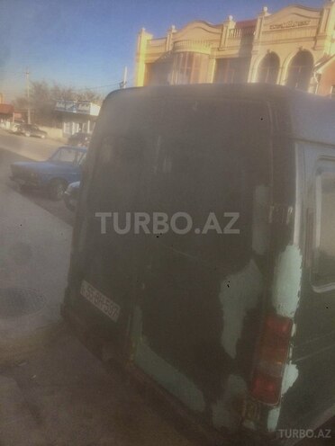 GAZ 2705 1999, 170,000 km - 0.3 l - Qusar