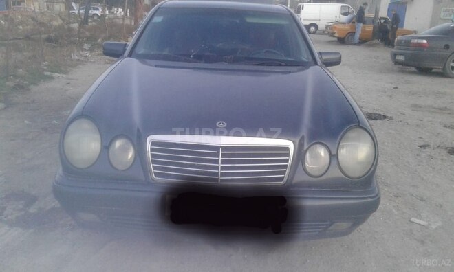 Mercedes E 220 1997, 381,500 km - 2.2 л - Bakı