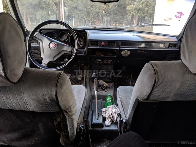 GAZ 24 1990, 98,000 km - 2.4 l - Mingəçevir