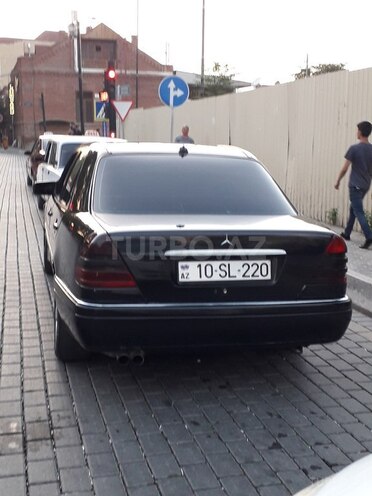 Mercedes C 180 1994, 3,559,965 km - 6.1 l - Gəncə