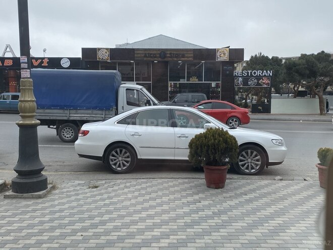 Hyundai Grandeur 2009, 173,600 km - 2.7 l - Qax
