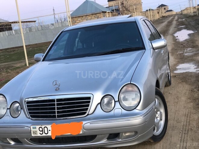 Mercedes E 270 2000, 291,000 km - 2.7 л - Şirvan
