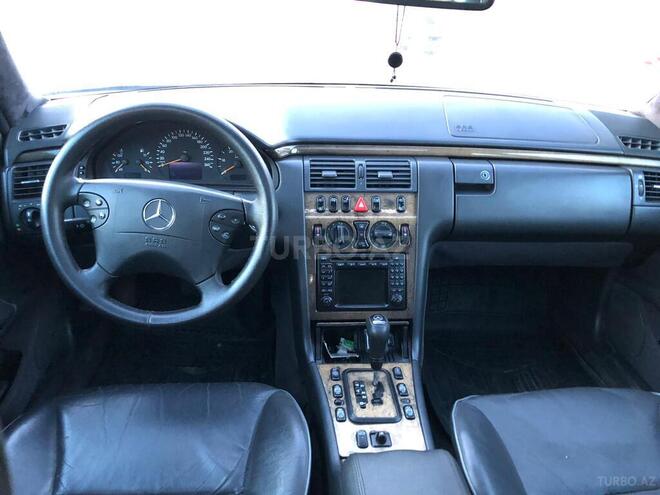 Mercedes E 270 2000, 291,000 km - 2.7 л - Şirvan
