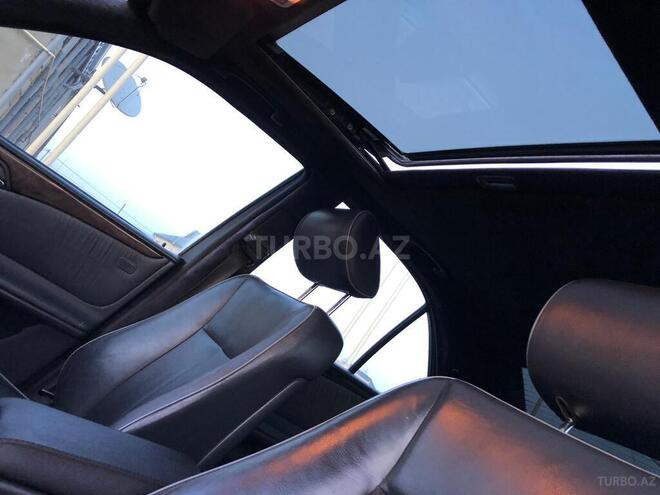 Mercedes E 270 2000, 291,000 km - 2.7 л - Şirvan