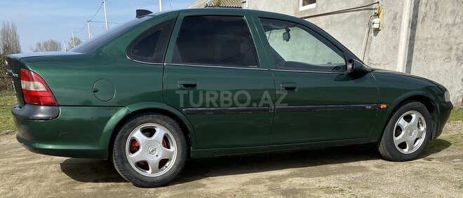 Opel Vectra 1996, 132,357 km - 1.8 l - Lənkəran