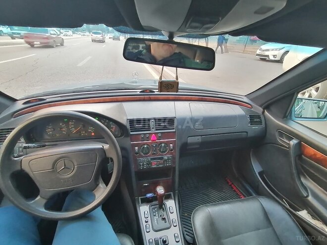Mercedes C 280 1997, 391,000 km - 2.8 l - Bakı