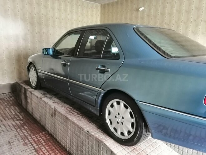 Mercedes C 280 1997, 391,000 km - 2.8 l - Bakı