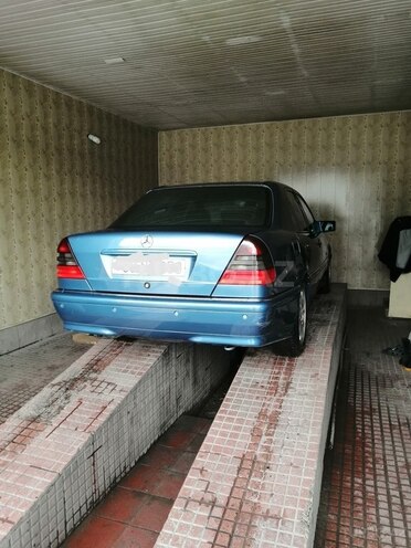 Mercedes C 280 1997, 391,000 km - 2.8 l - Bakı
